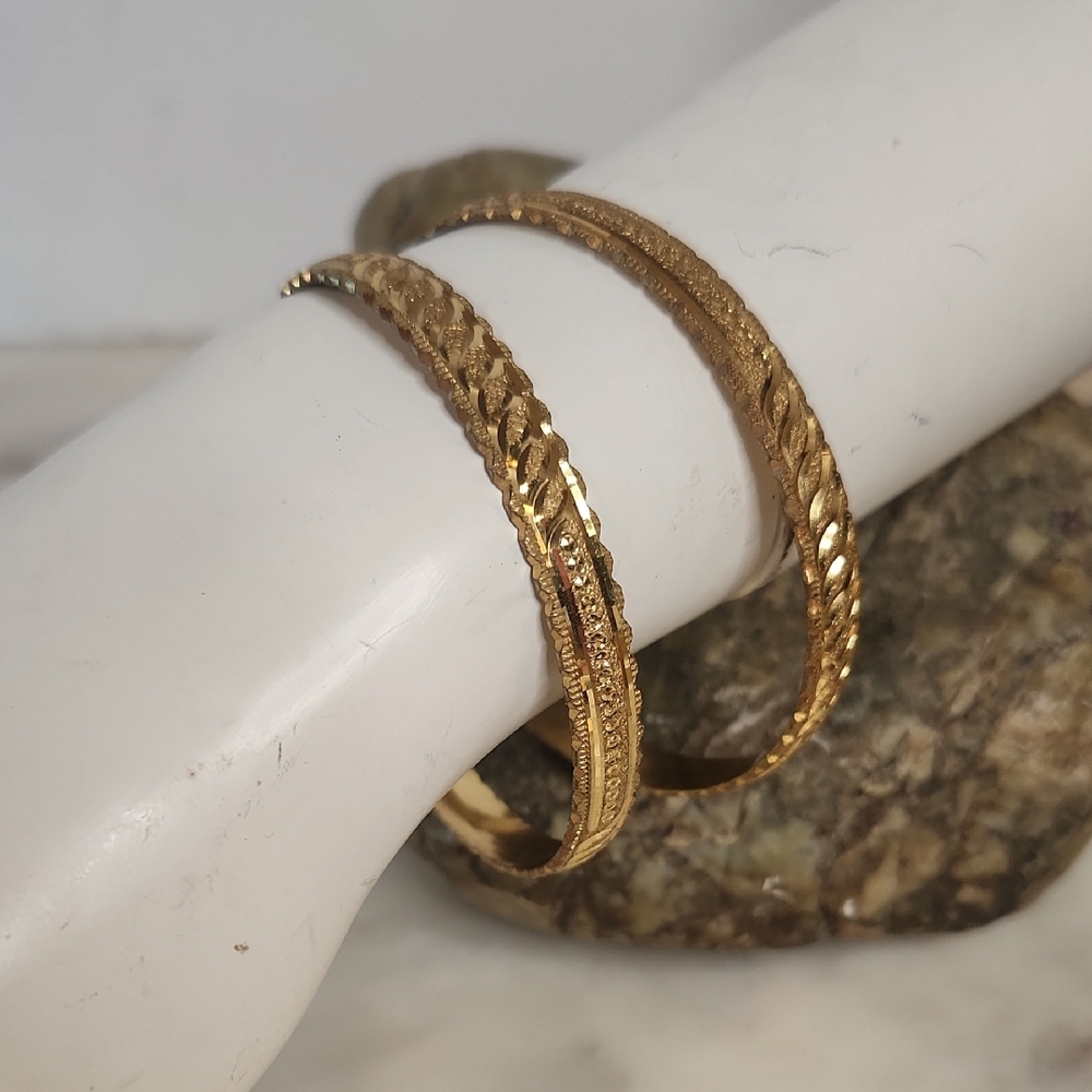 Vintage Elegant Gold-Tone Brass Bangle Set (2) Made in India